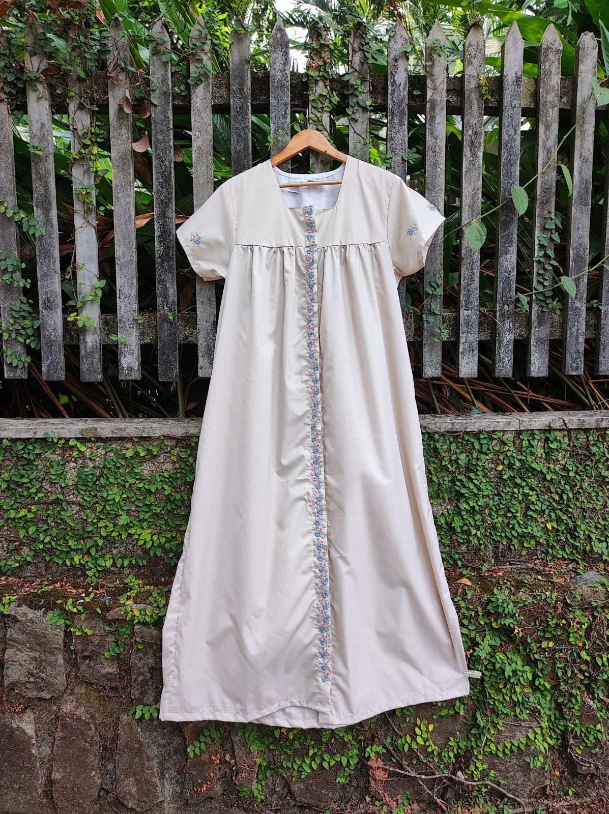 Cool Embroidered Front Open Night Wear