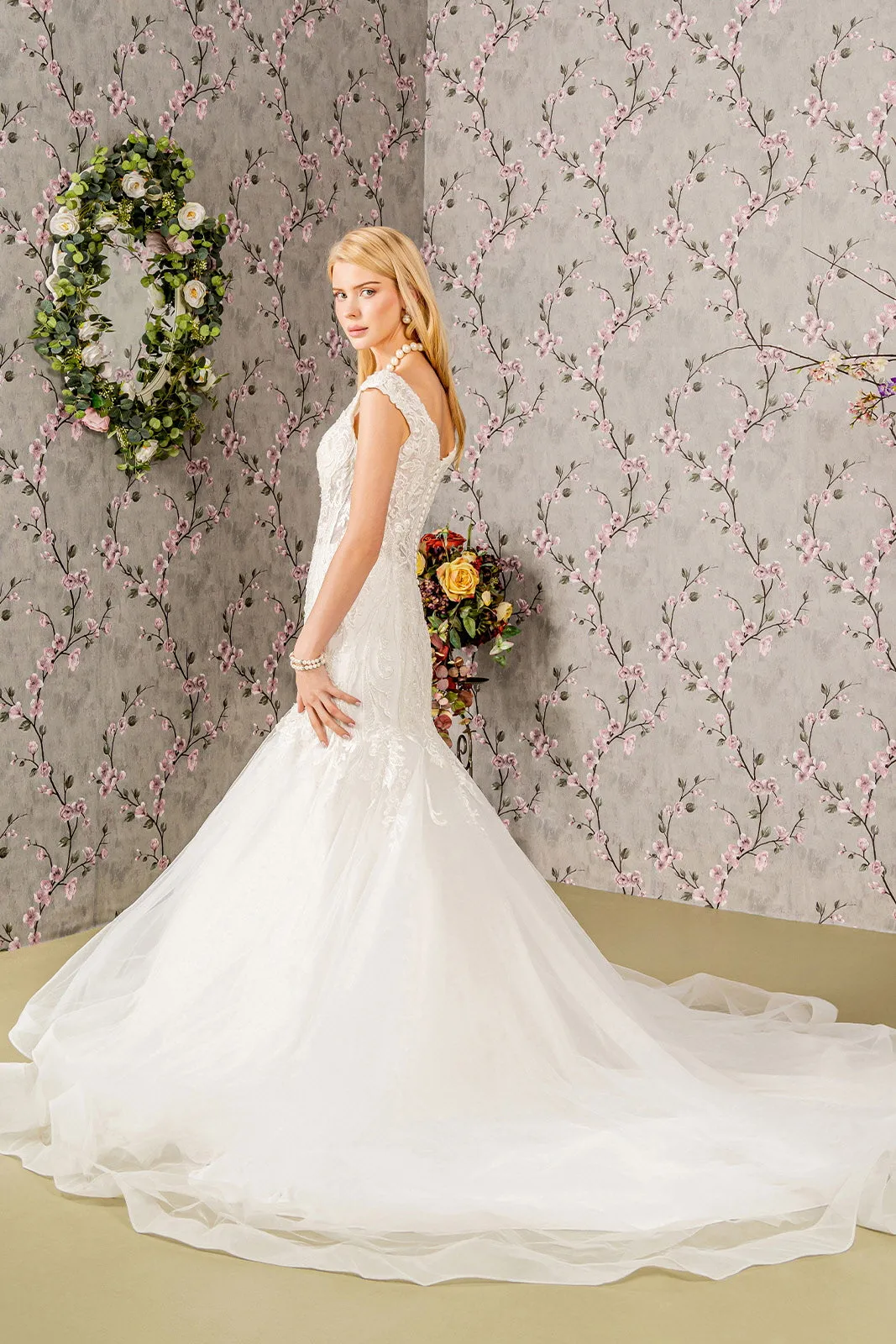 Jewel Embroidery Sheer Bodice Mesh Trumpet Wedding Gown GLGL3490