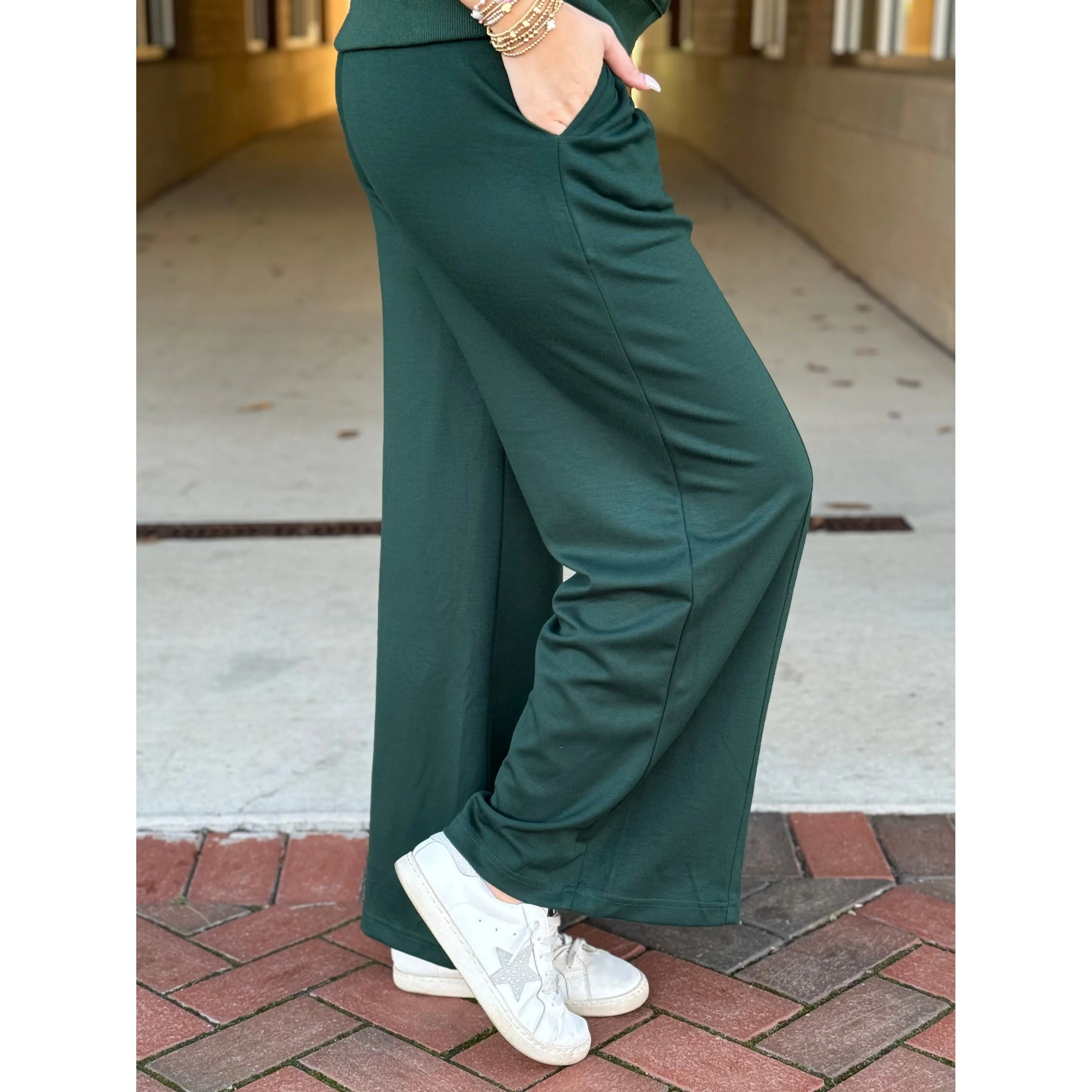 Leah Buttery Soft Knit Sweatpants - Evergreen