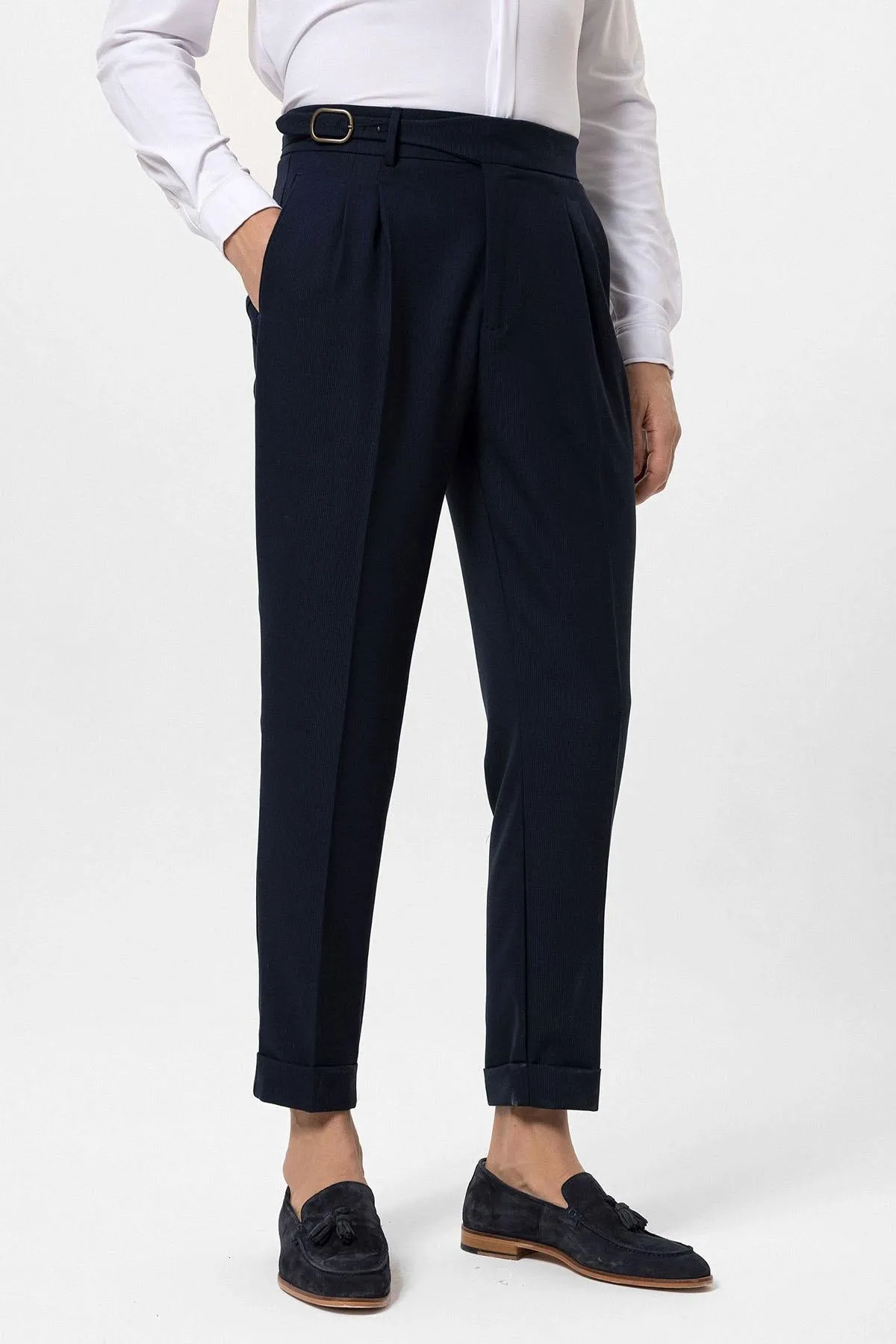 Men's Navy Blue High-Waisted Pleated Buckle Detail  Pants - Wessi