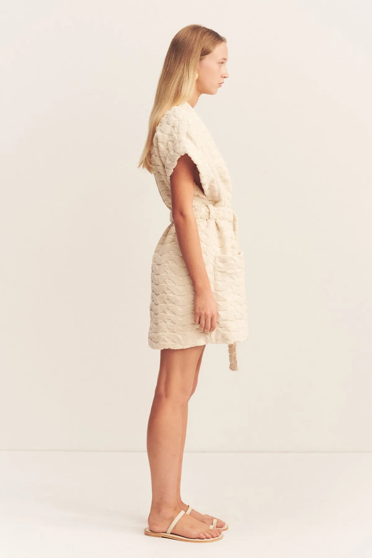 PAULINE SLEEVELESS ROBE - BONE
