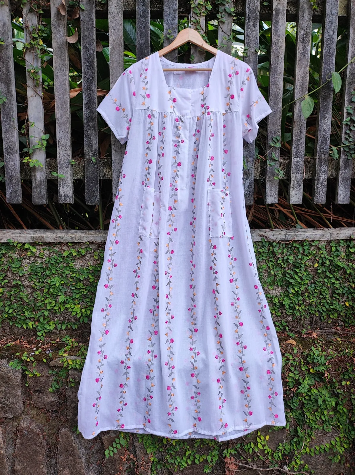 Pretty Embroidered Fabric Creeping Buds Nighty