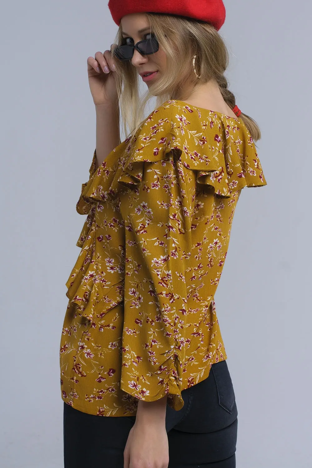 Shirt with crossed ruffles in mustard