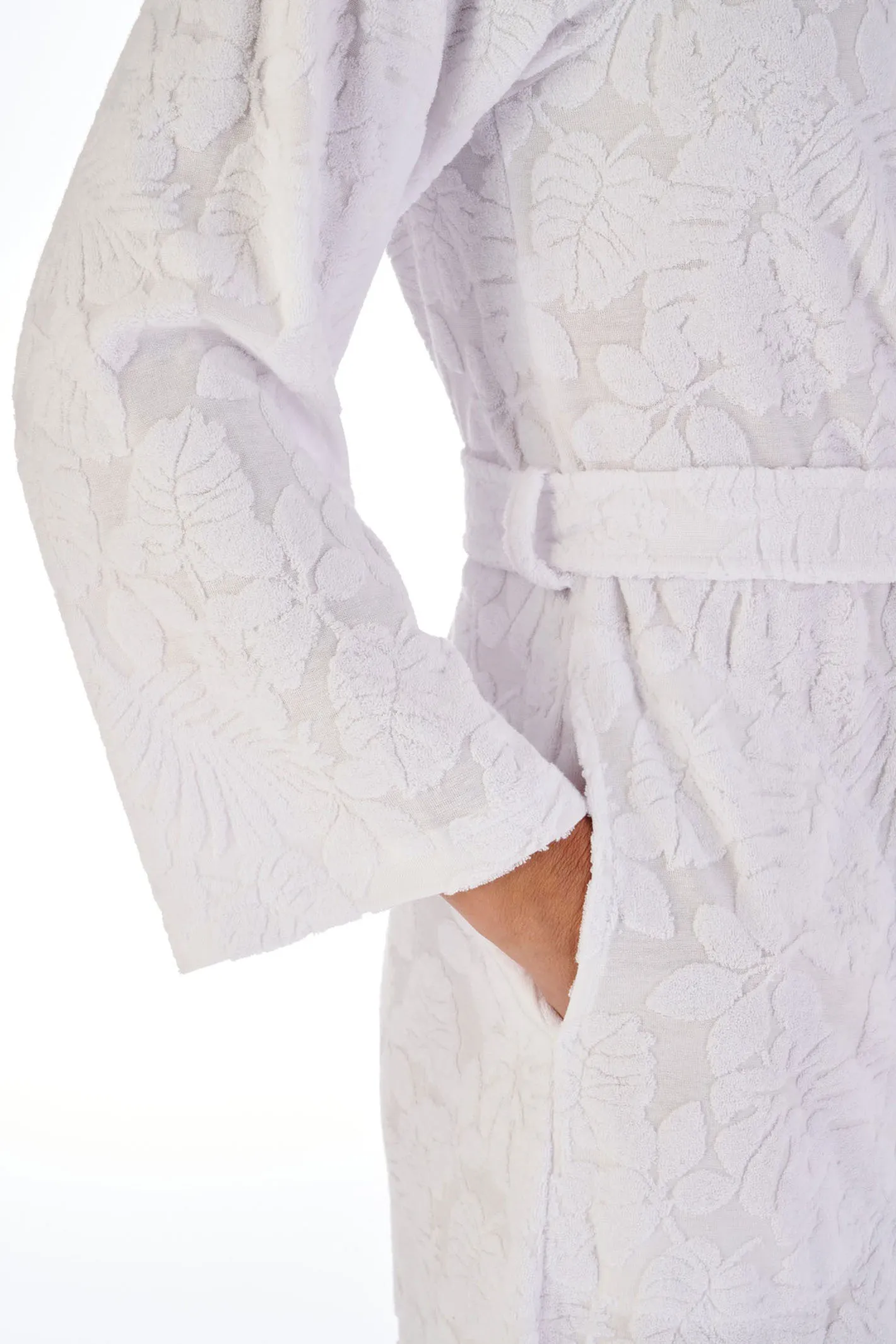Slenderella HC03310 White Floral Towelling Dressing Gown With Belt